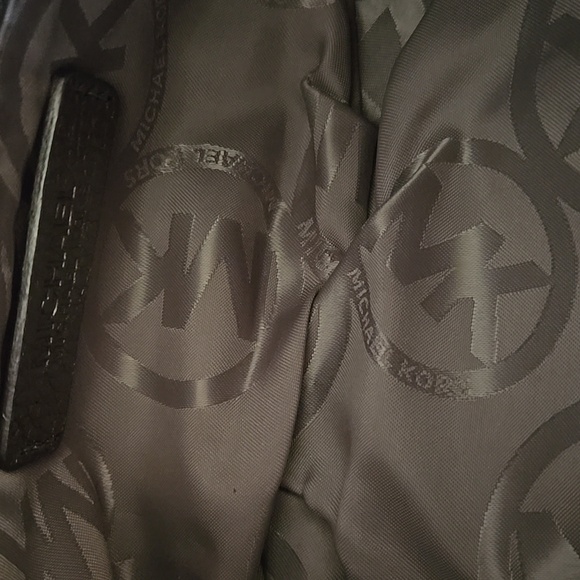 Michael Kors Crossbody Bags Black/Metallic Silver Bundle of 2 - Picture 6 of 9